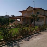 Villa in Greece, Central Macedonia, Center, 323 sq.m.