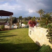 House in Republic of Cyprus, Eparchia Pafou, 550 sq.m.