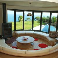 Villa in Greece, Central Macedonia, Center, 430 sq.m.