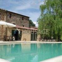 Villa in Italy, Siena, 650 sq.m.