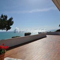 Villa in Italy, Grosseto, 400 sq.m.