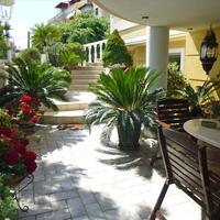 Villa in Greece, Central Macedonia, Center, 300 sq.m.