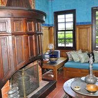 Villa in Greece, Central Macedonia, Center, 370 sq.m.