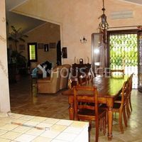 Villa in Italy, San Remo, 240 sq.m.