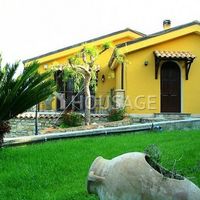 Villa in Italy, San Remo, 240 sq.m.