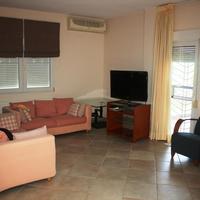 Villa in Greece, Central Macedonia, Center, 610 sq.m.