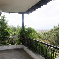 Villa in Greece, Central Macedonia, Center, 450 sq.m.