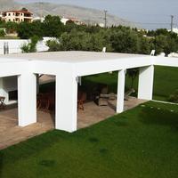 Villa in Greece, Attica, Athens, 700 sq.m.