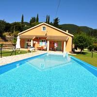 Other in Greece, Ionian Islands, 172 sq.m.