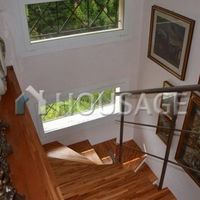 Вилла в Италии, Сан-Ремо, 280 кв.м.