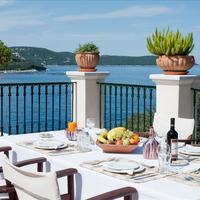 Villa in Greece, Ionian Islands, 445 sq.m.