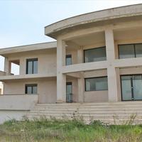 Townhouse in Greece, Central Macedonia, Center, 420 sq.m.