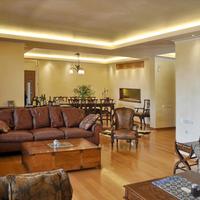 Villa in Greece, Ionian Islands, 410 sq.m.