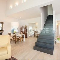 Villa in Italy, Como, 390 sq.m.