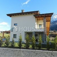 Villa in Italy, Como, 390 sq.m.
