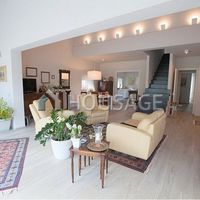 Villa in Italy, Como, 390 sq.m.