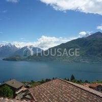 Villa in Italy, Como, 240 sq.m.