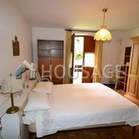 Villa in Italy, Como, 600 sq.m.