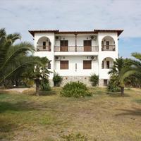 Villa in Greece, Central Macedonia, Center, 118 sq.m.