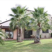 Villa in Greece, Central Macedonia, Center, 390 sq.m.