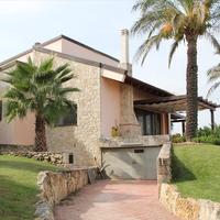 Villa in Greece, Central Macedonia, Center, 390 sq.m.