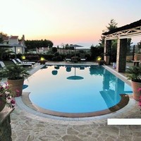 Villa in Greece, Central Macedonia, Center, 400 sq.m.