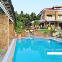 Villa in Greece, Central Macedonia, Center, 400 sq.m.