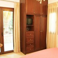 Villa in Greece, Crete, Chania, 284 sq.m.