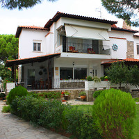 Villa in Greece, Central Macedonia, Center, 200 sq.m.