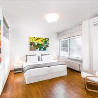 Villa in Greece, Central Macedonia, Center, 330 sq.m.