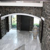 Villa in Greece, Central Macedonia, Center, 1000 sq.m.