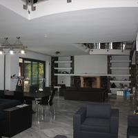 Villa in Greece, Central Macedonia, Center, 1000 sq.m.