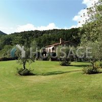 Villa in Italy, Montecatini-Terme, 760 sq.m.