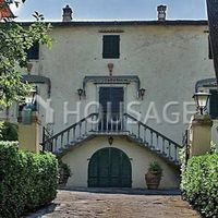Villa in Italy, Siena, 1200 sq.m.