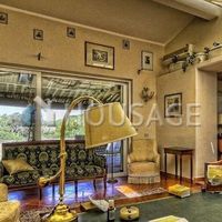 Villa in Italy, Siena, 445 sq.m.