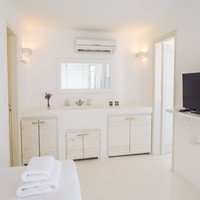 Villa in Greece, 250 sq.m.