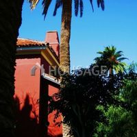 Villa in Spain, Canary Islands, Santa Cruz de Tenerife, 1502 sq.m.