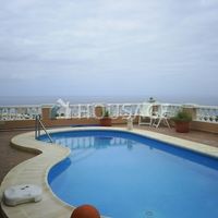 Villa in Spain, Canary Islands, Santa Cruz de Tenerife, 1100 sq.m.