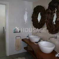 Villa in Spain, Canary Islands, Santa Cruz de Tenerife, 750 sq.m.