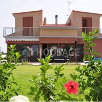 Villa in Spain, Canary Islands, Santa Cruz de Tenerife, 1700 sq.m.