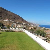 Villa in Spain, Canary Islands, Santa Cruz de Tenerife, 1700 sq.m.