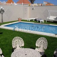 Villa in Spain, Canary Islands, Santa Cruz de Tenerife, 651 sq.m.