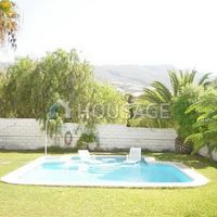 Villa in Spain, Canary Islands, Santa Cruz de Tenerife, 1080 sq.m.
