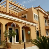 Villa in Spain, Canary Islands, Santa Cruz de Tenerife, 830 sq.m.
