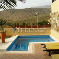 Villa in Spain, Canary Islands, Santa Cruz de Tenerife, 830 sq.m.