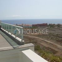 Villa in Spain, Canary Islands, Santa Cruz de Tenerife, 680 sq.m.