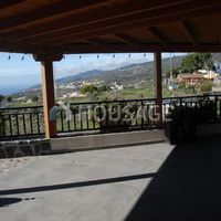 Villa in Spain, Canary Islands, Santa Cruz de Tenerife