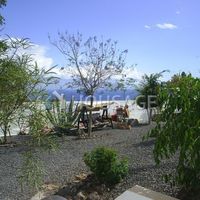 Вилла в Испании, Канарские Острова, Санта-Крус-де-Тенерифе, 1650 кв.м.