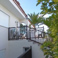 Villa in Spain, Canary Islands, Santa Cruz de Tenerife, 1201 sq.m.
