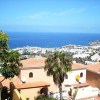 Вилла в Испании, Канарские Острова, Санта-Крус-де-Тенерифе, 850 кв.м.